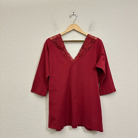 NWT TORRID Dark Red Lace-Trim V-Neck Foxy Tee - Picture 6 of 9
